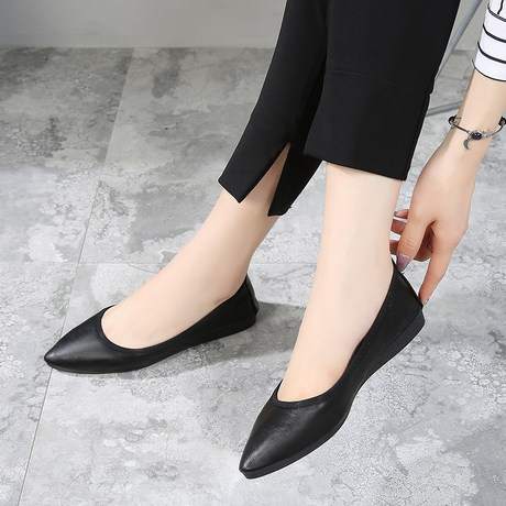 black flat shoes