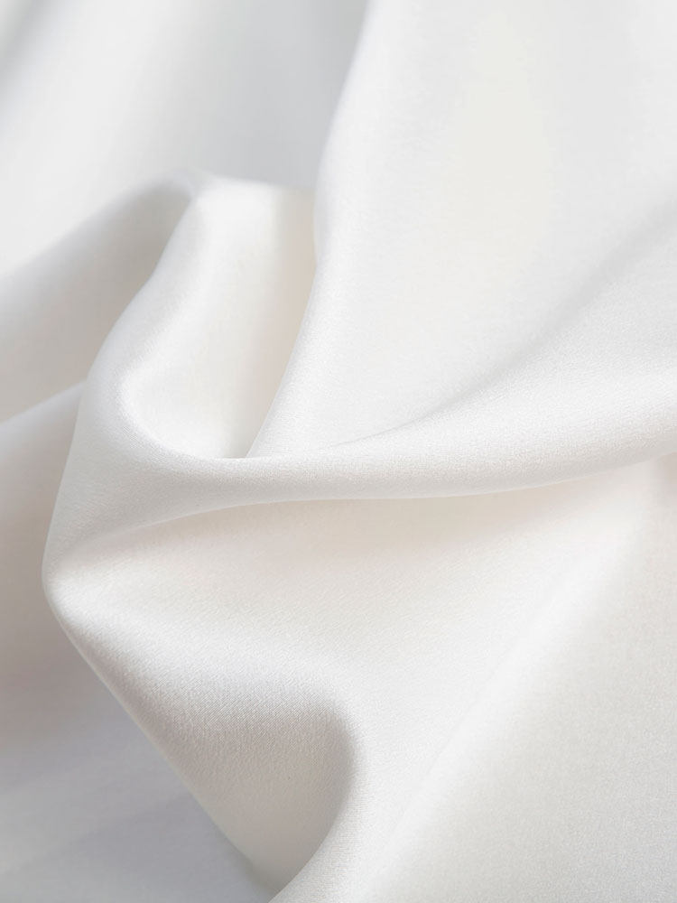 禁欲女神气质丝滑裸感she华高衬衫 本上菜菜子T恤