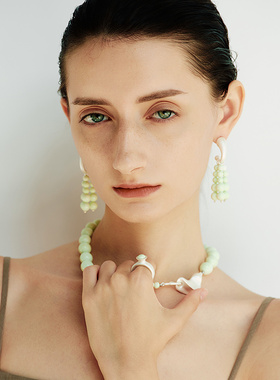 【灵感搭配】AUM噢姆2026年夏季新款撞料设计通勤柠檬松石项链女