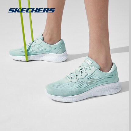 Skechers斯凯奇轻奇跑步鞋子新款女男运动鞋超轻软底透气官网正品