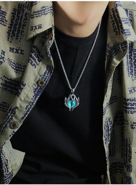 饰品 个性复古朋克飞船男士蓝眼睛不锈钢吊坠项链