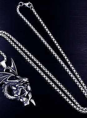 欧美复古男士饰品不锈钢吊坠个性飞龙头颅钛钢蝙蝠骷髅万圣节项链