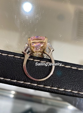 英国粉钻白金戒托订婚结婚