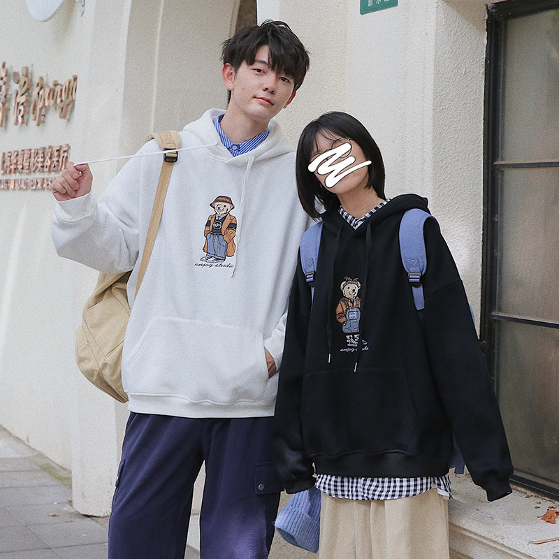 衫岛不一样的情侣装刺绣小熊男卫衣 衫岛卫衣