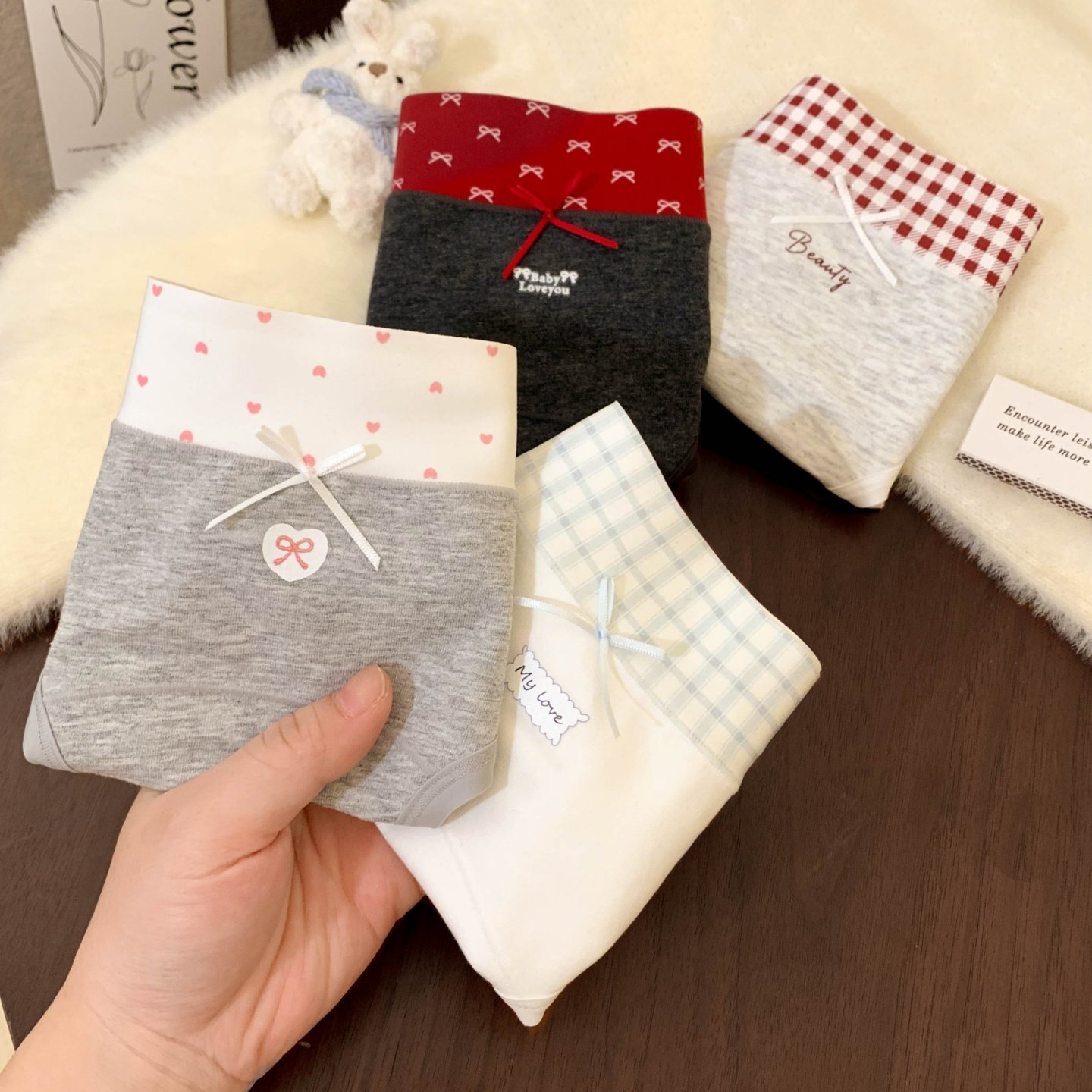 浅棉星点~高颜值女生内裤女无痕透气纯棉女士三角裤舒适不夹屁屁,淘宝优惠券,粉丝福利购,淘宝优惠卷