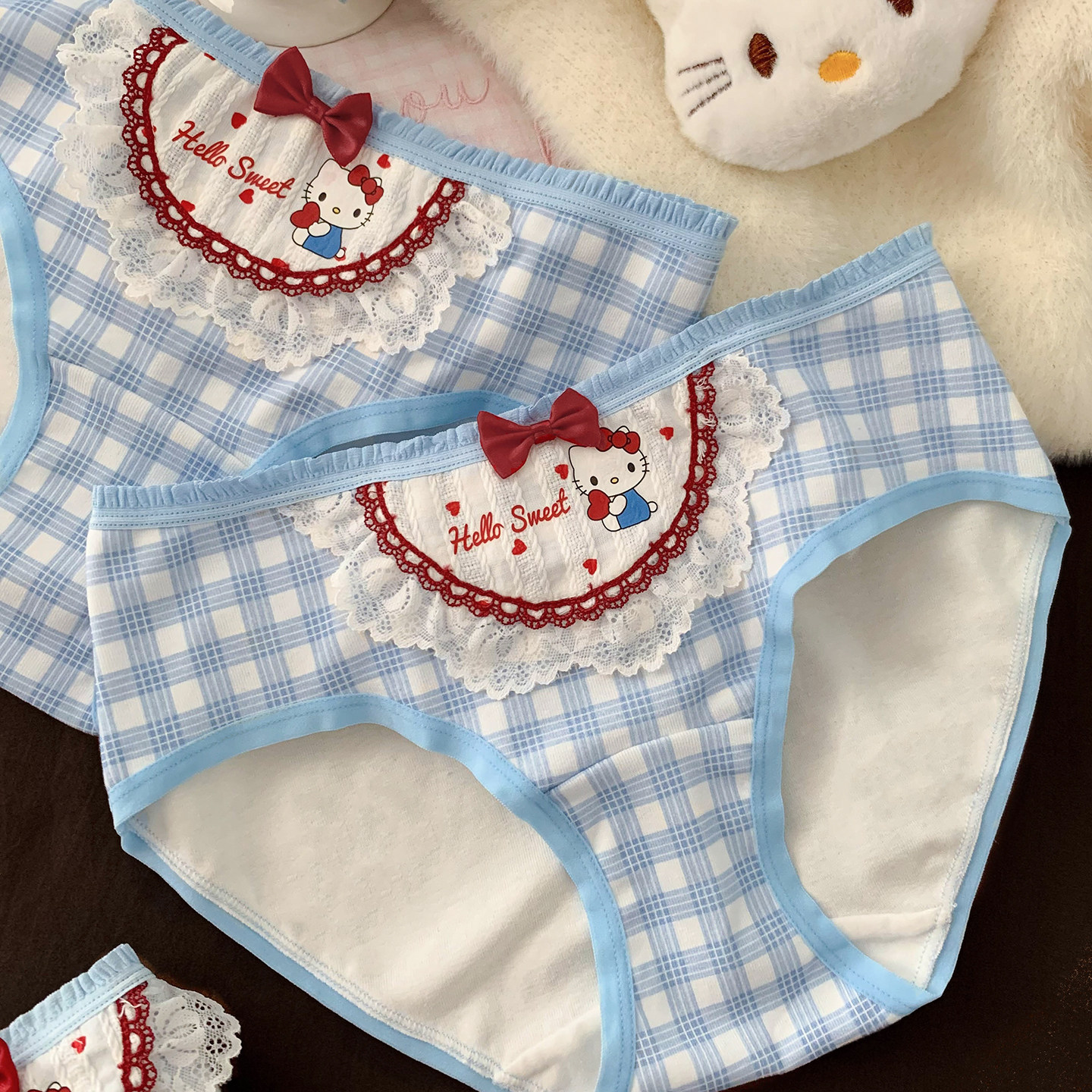 雪顶草莓~可爱女生舒适纯棉内裤2026新款女款甜美女士中腰三角裤,淘宝优惠券,粉丝福利购,淘宝优惠卷