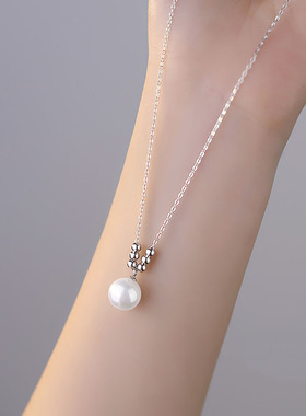 母贝珍珠吊坠项链 S925纯银链 简约韩版单颗正圆贝珠锁骨链