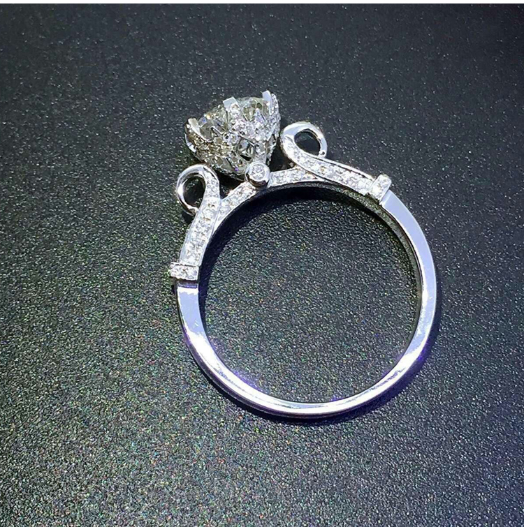 期免息 6 克拉结婚钻戒铂金正品 1.4 分钻石戒指 55 金 18K 白 英皇至尊 期免息 6 克拉结婚钻戒铂金正品 1.4 分钻石戒指 55 金 18K 白 英皇至尊