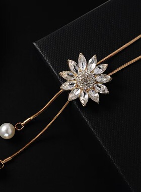 花朵珍珠轻奢高级感毛衣链长款秋冬时尚女百搭项链配饰简约挂件坠