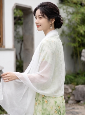 春夏纯色围巾百搭白色丝巾薄款沙滩披肩长款纱巾女防晒旅游拍照