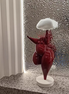 玻璃钢装饰现代客厅胖妞举云朵