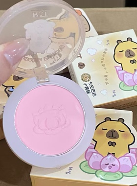 罗小曼卡皮巴拉联名腮红元气氛围
