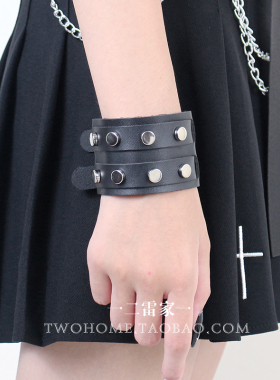 朋克pu皮手腕带铆钉皮带扣宽手环