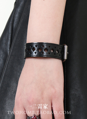 朋克风皮手链镂空男女宽腕带手环