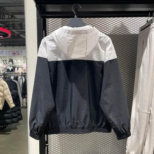 李宁男子连帽运动风衣春季款防泼水速干透气宽松休闲外套AFDU033