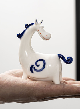 彩绘马驹个性创意陶瓷装饰