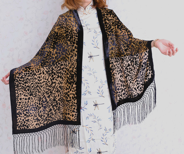 春秋新款 100桑蚕丝百搭中长款披肩围巾两用真丝绒旗袍披肩 豹纹,淘宝优惠券,粉丝福利购,淘宝优惠卷