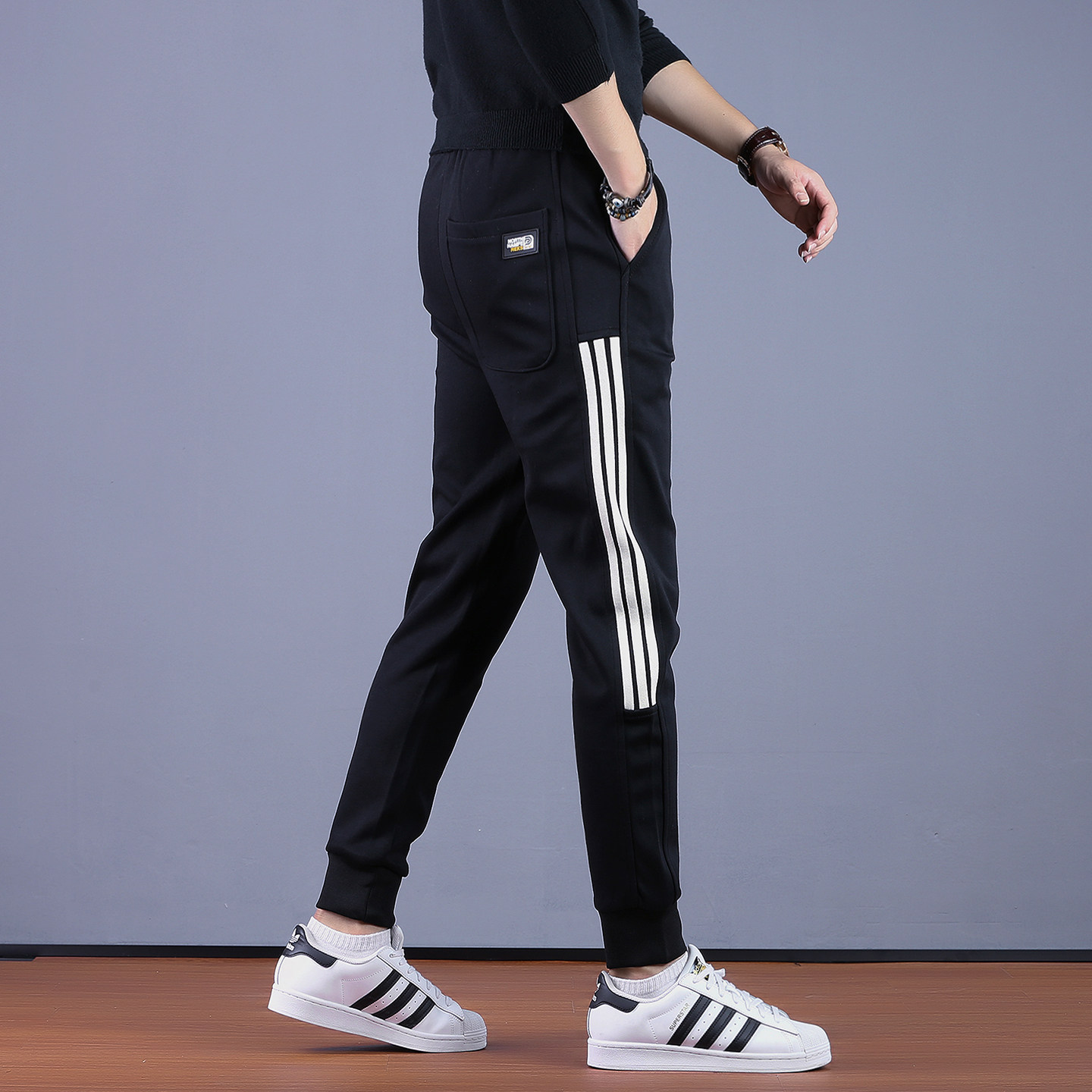 新款高端冬季加厚男休闲裤潮牌三道杠卫裤修身裤子秋冬男裤运动裤,淘宝优惠券,粉丝福利购,淘宝优惠卷