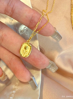 郁金香花牌项链黄金复古浪漫