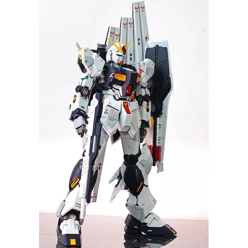 万代现货正品MG 1/100 RX-93 NU卡版牛高达卡牛Ver.KA - 图1