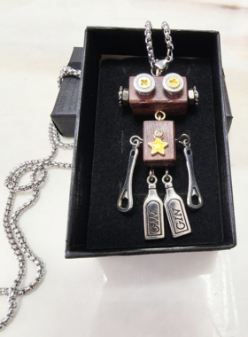 2025蒸汽朋克小机器人手工制作项链吊坠车挂钥匙扣车挂包挂饰品