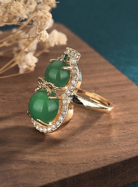 网红带货直播中国风古装汉服搭配手饰天然玉髓玛瑙葫芦指环戒指女