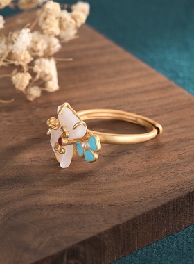 创意设计感宫廷风设计景泰蓝珐琅彩蝴蝶白玉戒指网红主播带货同款