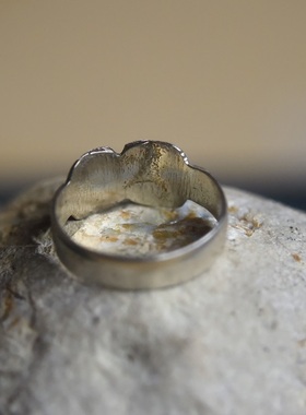 摩洛哥手工錾刻纯银抽象戒指