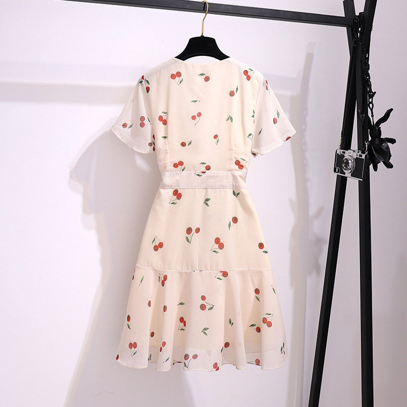 v领雪纺2020新款气质收腰女碎花裙 castlerain城堡雨连衣裙