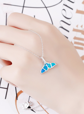 鱼尾蓝色宝石吊坠甜美清新项链