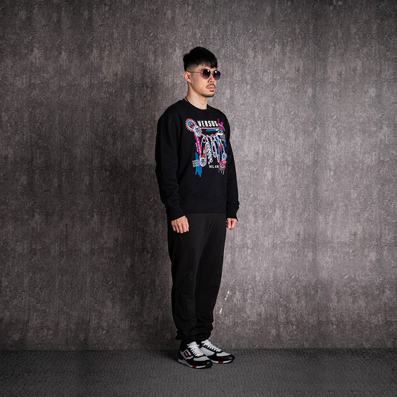 versace /范思哲刺绣图案休闲卫衣 黛慕名品海外卫衣