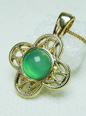 幸运草合金镶嵌绿玉髓花朵吊坠女