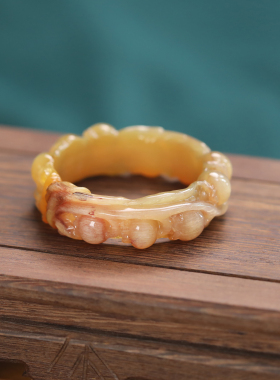 天然羊角纯手工雕刻铃兰花女款手镯古风手环精工雕刻送女友礼物