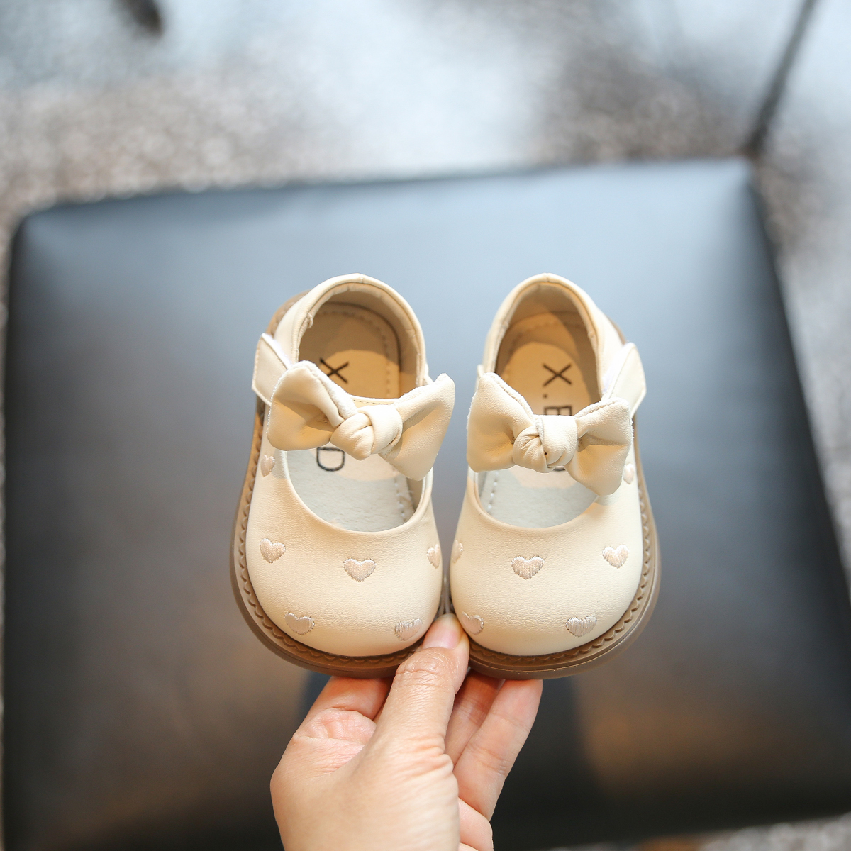 女宝宝鞋子软底婴儿学步鞋小童公主鞋秋冬1一2-3岁真皮女童小皮鞋 - 图1