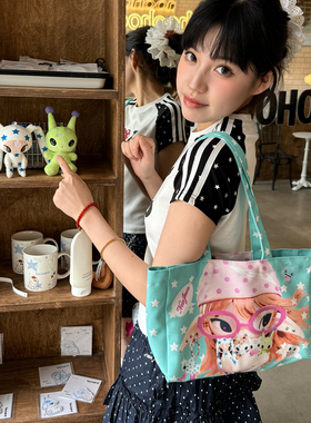 江南先生NewJNXS World星际风外星少女涂鸦包包薄荷绿通勤手提包