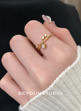 ZUORAN 【繁星点点】精致感锆石错落设计轻奢小众时尚细圈戒RF02