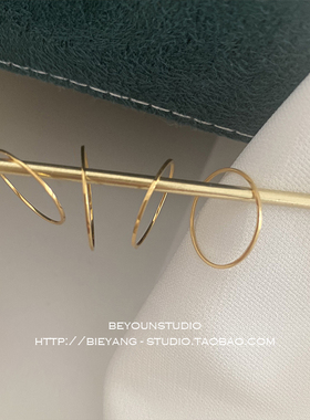 别样ins极细素圈钛钢金色戒指