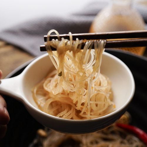 吃播手拿碟 嗦螺蛳粉神器创意纯白陶瓷佐料碟子调味碟调料小碟子 - 图0