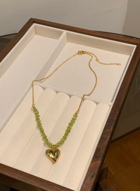 小众设计款爱心橄榄绿水晶项链