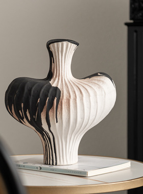 侘寂复古竖条纹陶瓷花瓶客厅装饰品摆件做旧粗手绘陶瓷花瓶