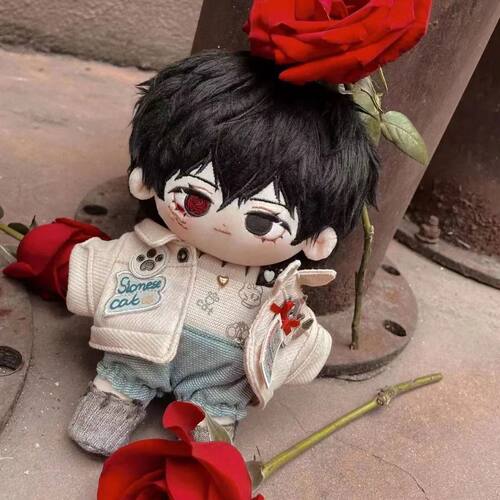 我在惊悚游戏里封神白柳20cm棉花娃娃同人周边公仔玩偶帅气摆件 - 图1