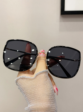 白色遮阳镜韩版大框方形太阳镜女网红款ins风墨镜防紫外线眼镜男