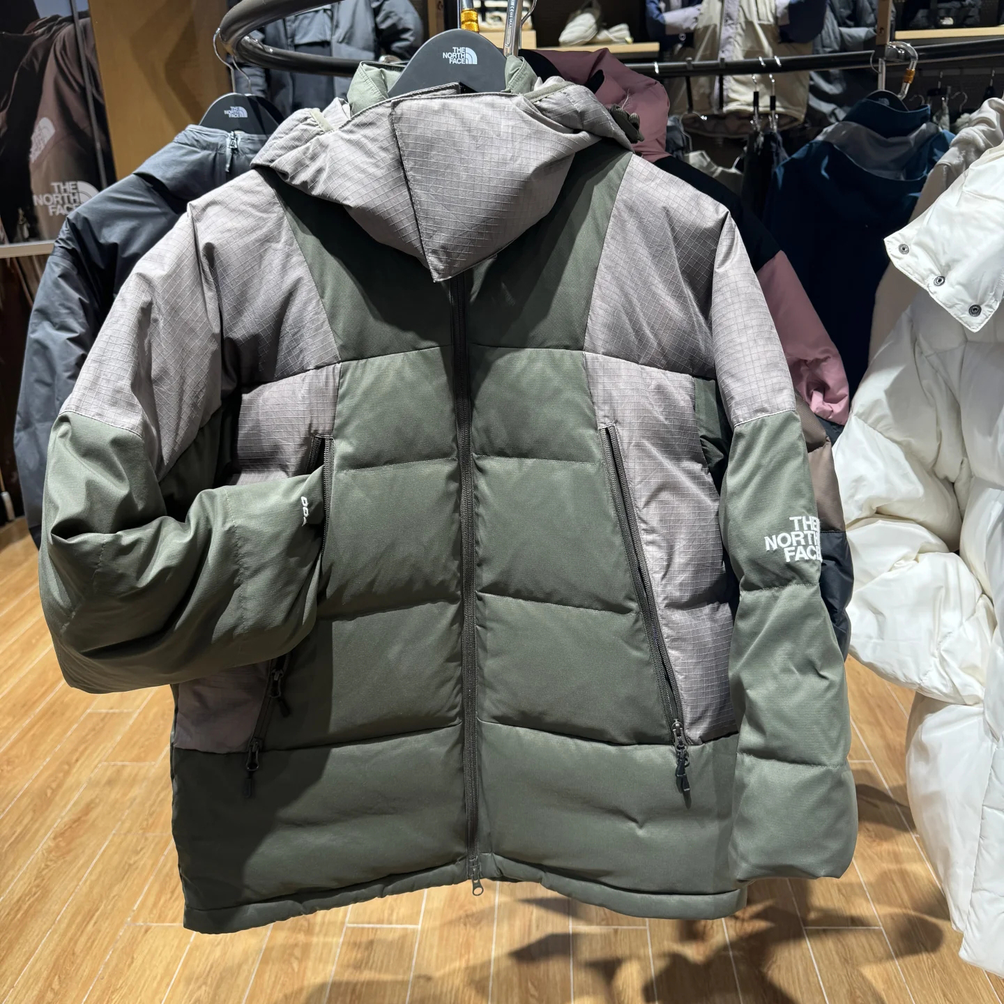 TheNorthFace北面UE设计师男秋冬防泼水700蓬鹅绒羽绒服外套8A82 - 图1