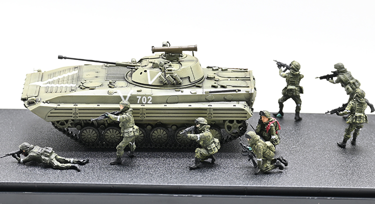 三荣模型 1/72 俄罗斯 战斗组 俄乌8人组 兵人士兵上色完成品摆件