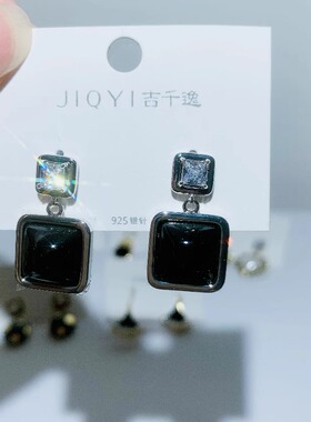 美讯吉千逸耳环女小众高级感时尚