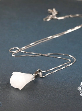 纯银天然白玉吊坠一套气质项链