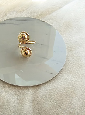 女铜材质简约欧美戒指指环