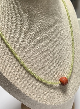 D1456# 天然川料南红回纹珠吊坠 锁骨链10*10.8mm 刻面橄榄石配链