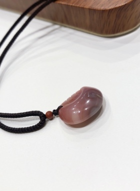 D58# 天然盐源玛瑙一梳百顺吊坠 18.5*16*8mm   配南红圆珠
