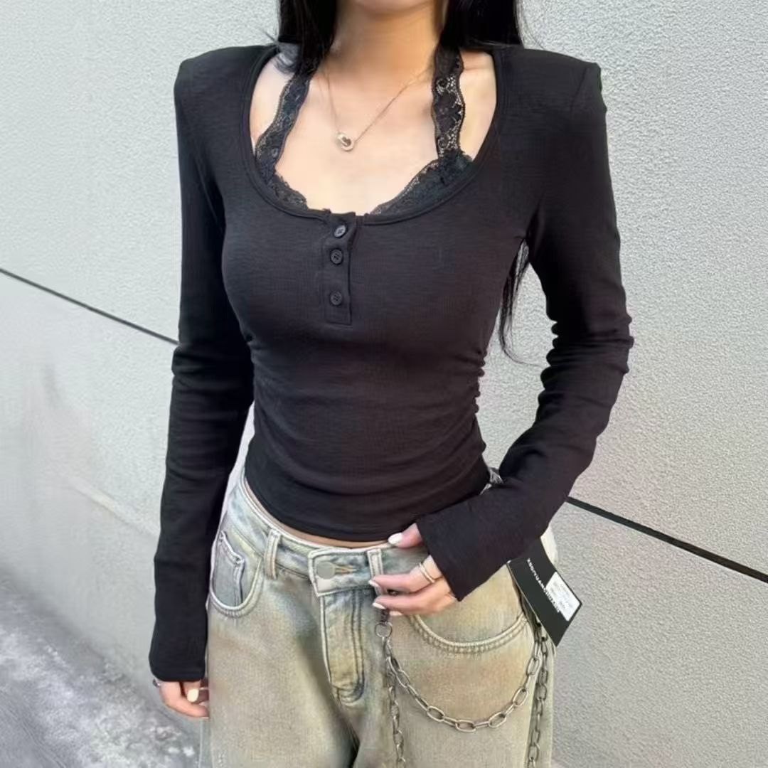 2025秋冬磨毛绒设计感小众挂脖蕾丝拼接长袖T恤假两件女打底衫,淘宝优惠券,粉丝福利购,淘宝优惠卷